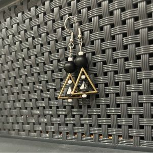 Deluxe Triangle Earrings